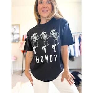 NEW REFINERY NUMBER ONE howdy skeleton graphic tee in black